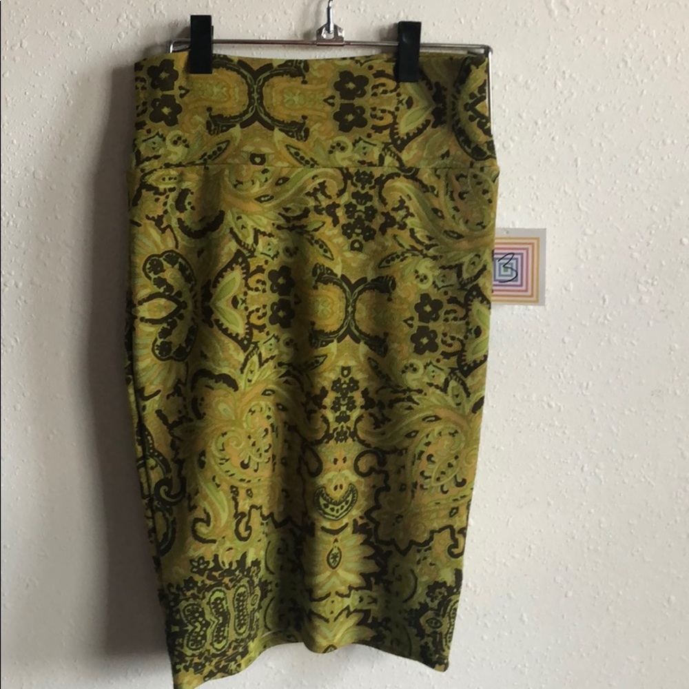LulaRoe Cassie Skirt